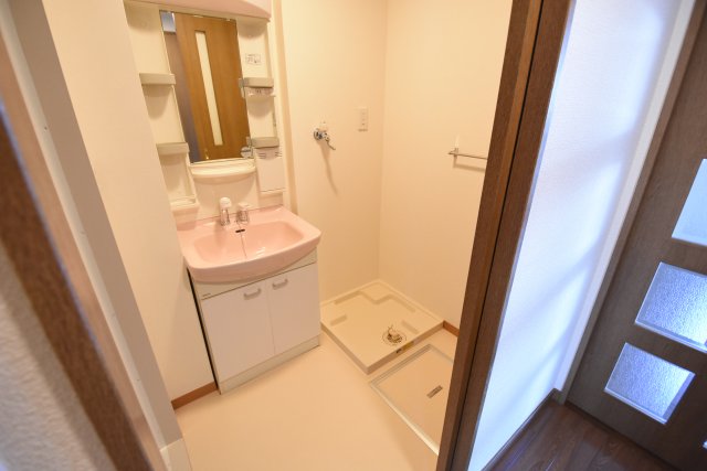 洗面設備　独立洗面化粧台付き☆