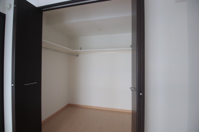 収納　※別号室のお写真のため現況優先