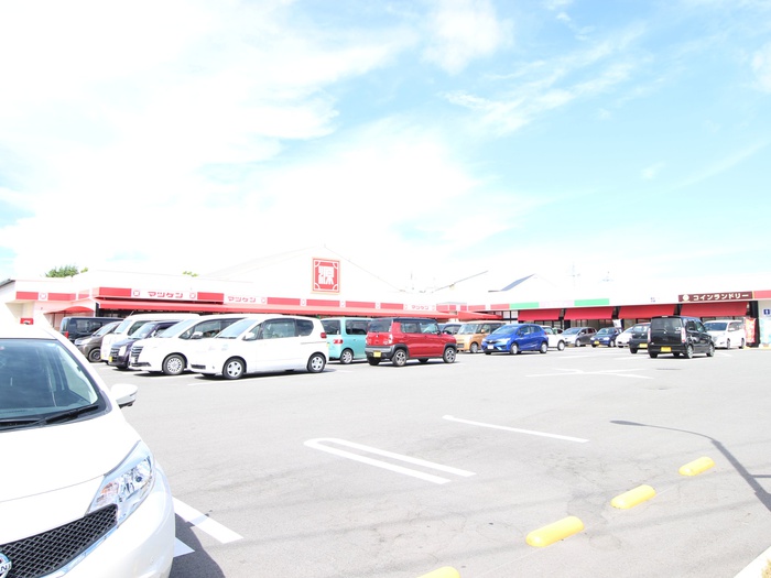 スーパー　松源（スーパー）まで720m