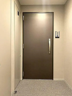 玄関　別タイプ部屋　参考写真です