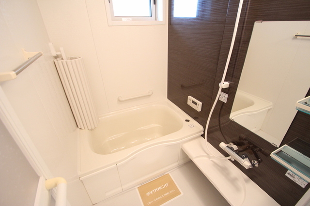 バス・シャワールーム　浴室