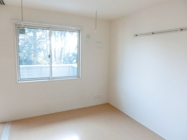 その他部屋・スペース　リビング横のお部屋です。