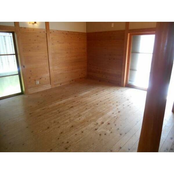 居室・リビング　居間です