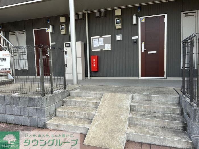 エントランス　お問合せはタウンハウジングまで！※現地待合わせ相談可能