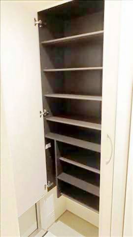 その他　下駄箱です