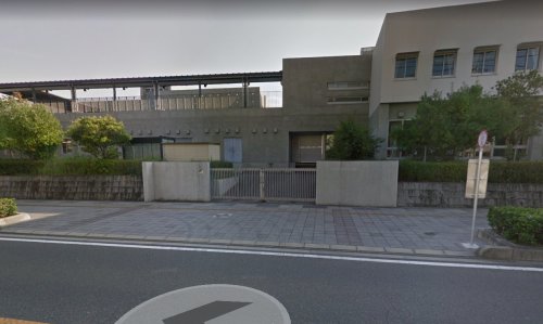 小学校　府中小学校（小学校）まで415m