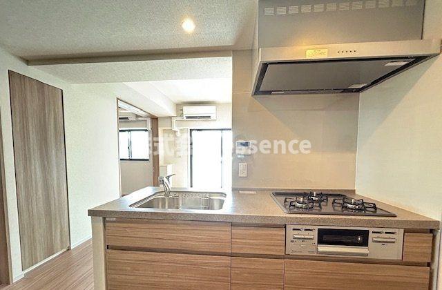 キッチン　弊社ではオンライン対応・現地対応可能です♪