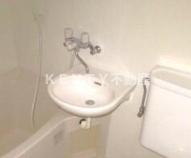 洗面設備　使いやすい洗面所です