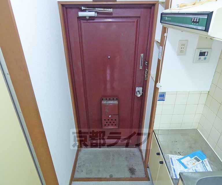 玄関　玄関です。