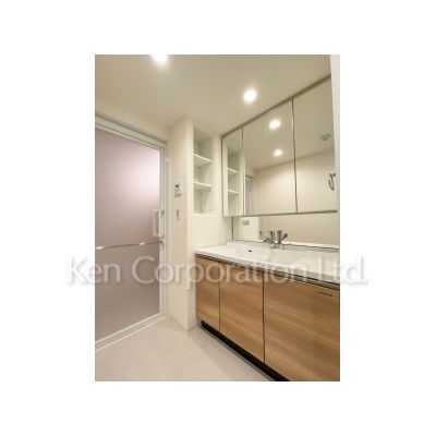 洗面設備　同タイプ2階のお部屋を撮影。仕様が異なることがあります。