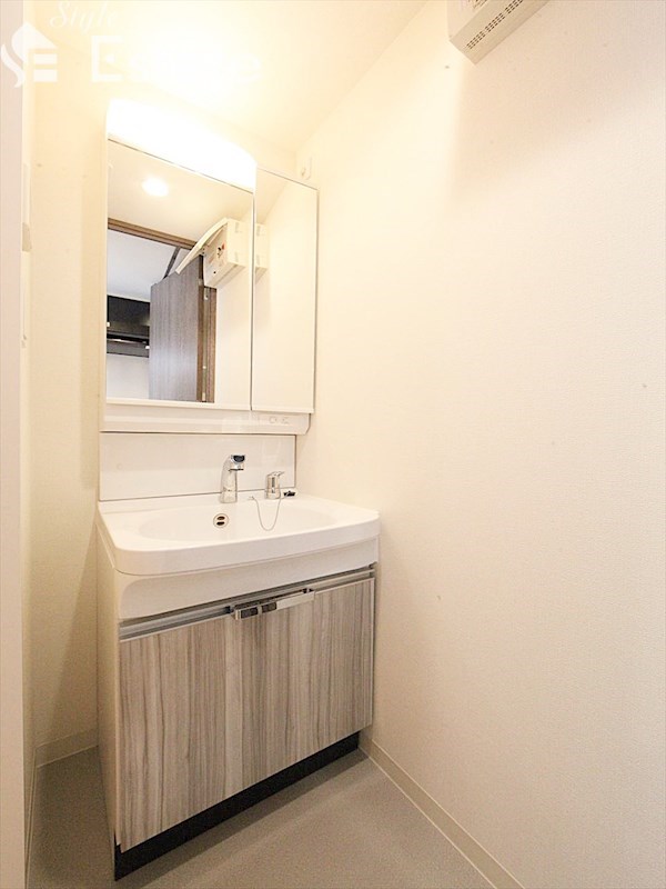 洗面設備　洗面所