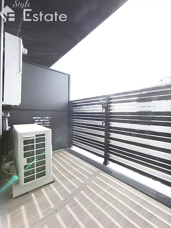 バルコニー　バルコニー