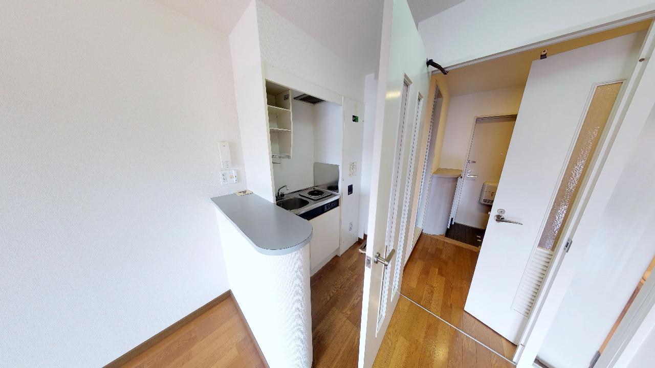 キッチン　（反転タイプのお部屋です）