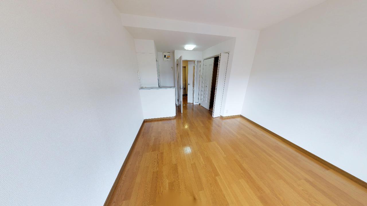 居室・リビング　（反転タイプのお部屋です）