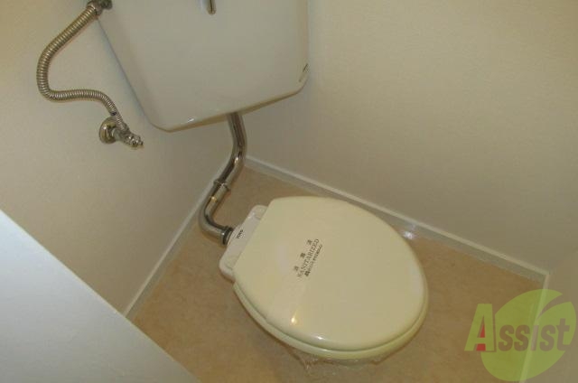 トイレ　普通のトイレです。