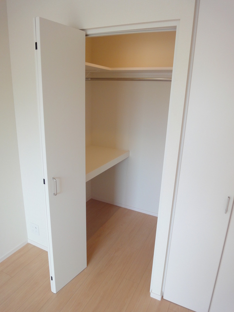 収納　１.１帖のウォークインクローゼット