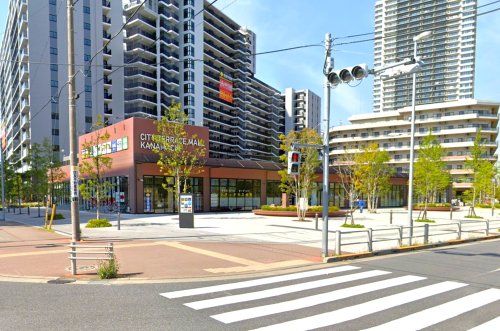 ショッピングセンター　シティテラスモール金町（ショッピングセンター）まで619m
