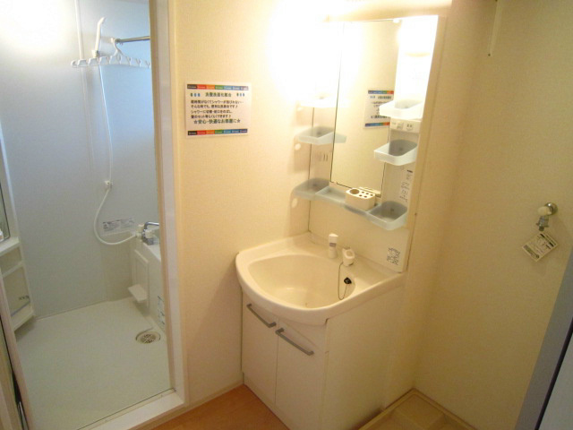 洗面設備　101号室写真参考