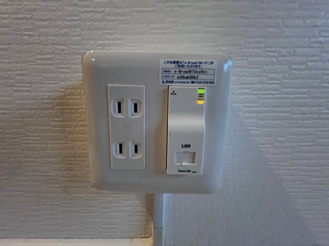 その他設備　イメージとして同建物他部屋を表示しています