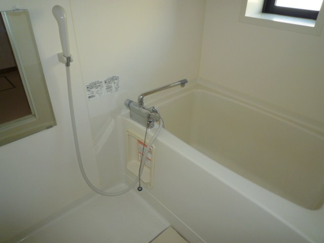 バス・シャワールーム　※参考写真(反転タイプ)