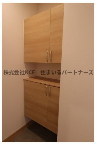 玄関　※同施工会社の前年完成した別物件の写真になります。 内装はイ