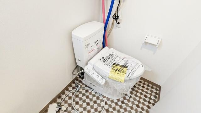 トイレ　トイレ（温水洗浄便座）