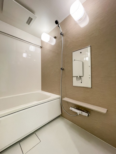 バス・シャワールーム