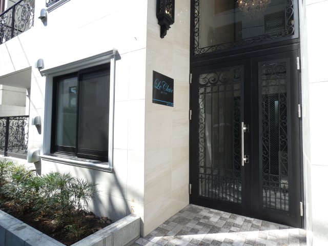 エントランス　エントランス