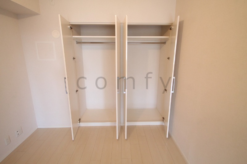 収納　クローゼット