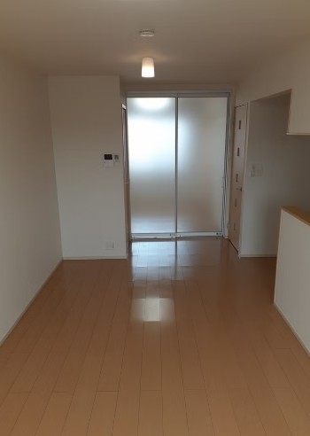 居室・リビング　※同物件、別部屋の写真です。