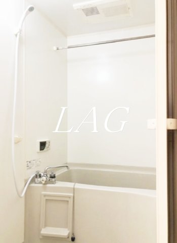 バス・シャワールーム　お風呂です。