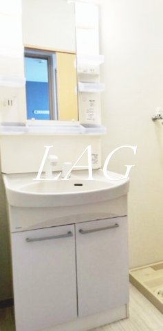 洗面設備　洗面台です。