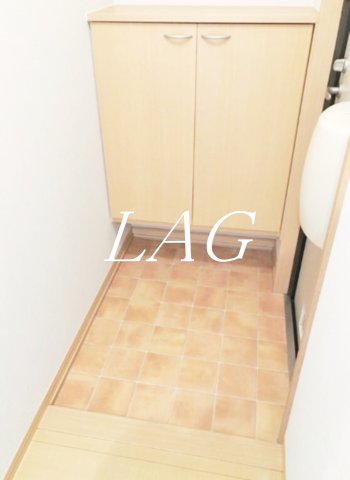 玄関　玄関です。