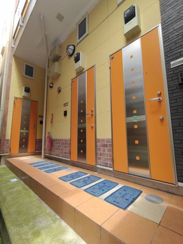 ロビー　同シリーズ参考写真