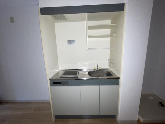 キッチン　※他の号室の写真です。