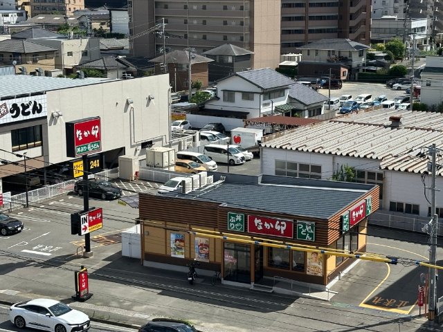 飲食店　なか卯福岡半道橋店（飲食店）まで319m