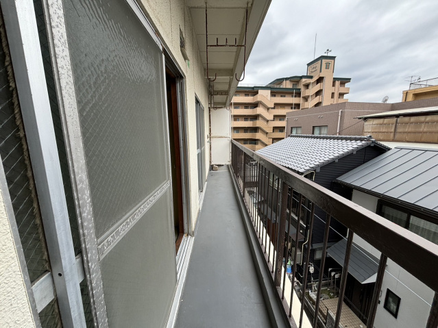 バルコニー　バルコニーがあります