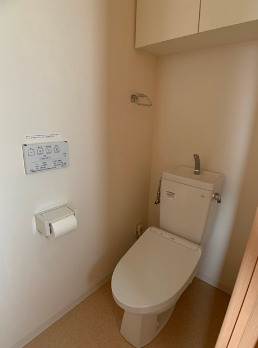 トイレ　写真は同タイプ住居です。