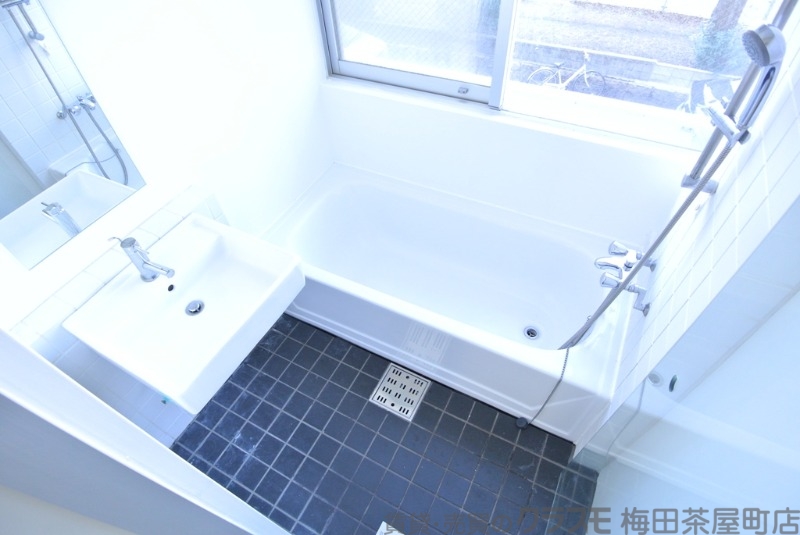 バス・シャワールーム　風呂
