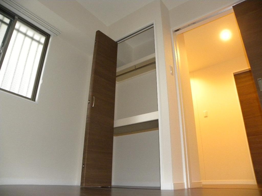 収納　反転タイプ