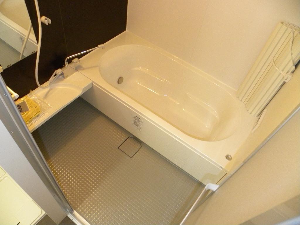 バス・シャワールーム　反転タイプ