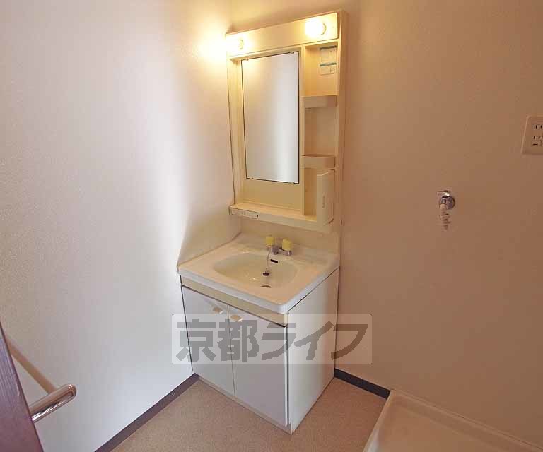 洗面設備　独立洗面台ありますよ