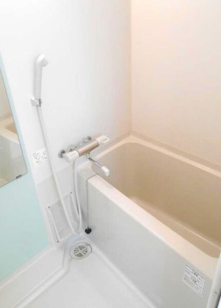 バス・シャワールーム　風呂