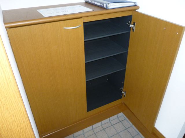 その他設備　下駄箱も完備しております