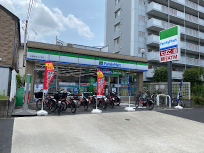 コンビニ　ファミリーマート江東塩浜二丁目店（コンビニ）まで651m