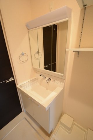 洗面設備　独立洗面化粧台付き☆