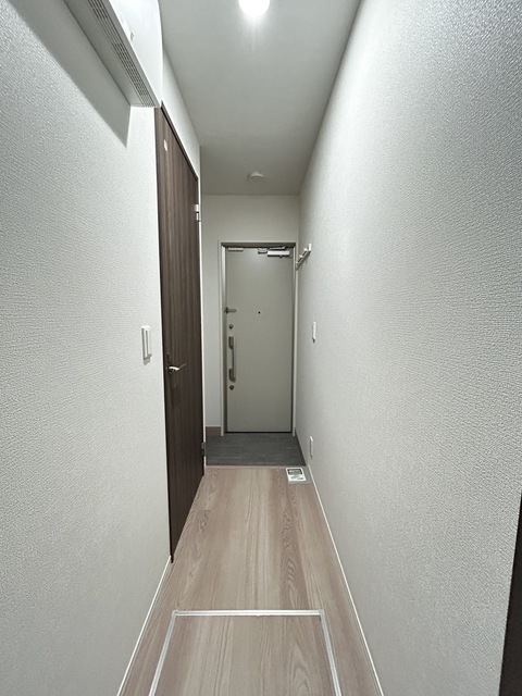 玄関　★同施工別建物の参考写真です★