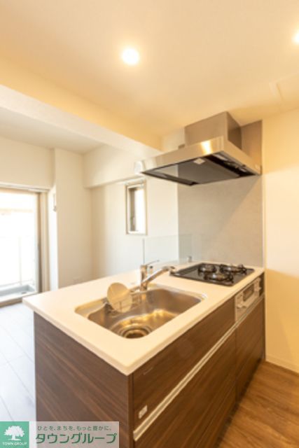 キッチン　※写真は同タイプ住戸です。