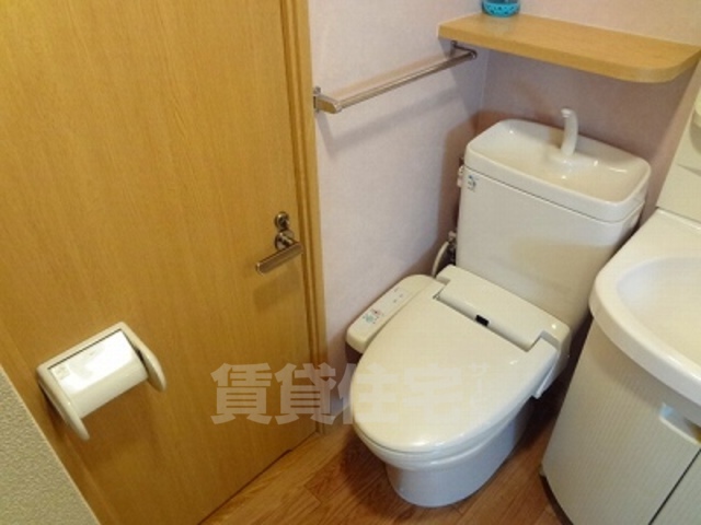 トイレ　同物件別室写真