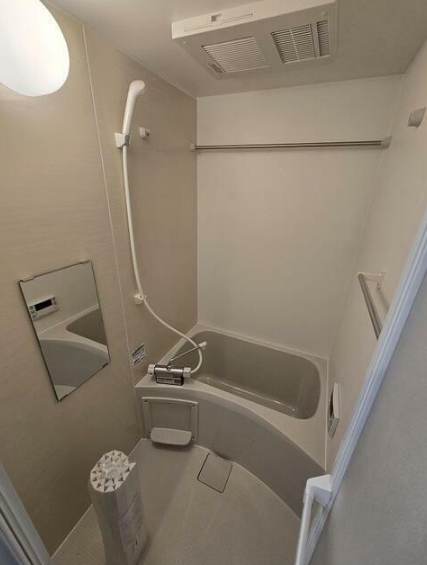 バス・シャワールーム　清潔な浴室！